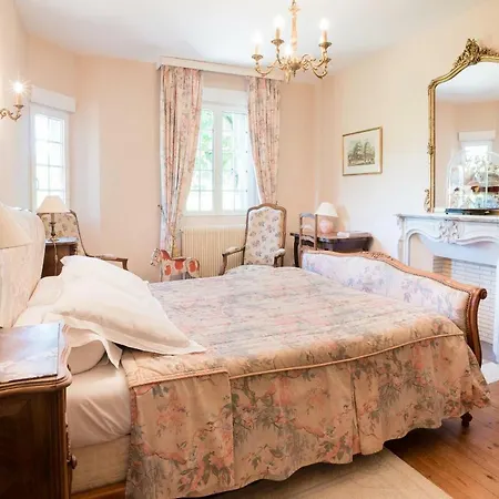 Manoir De Sens Bed & Breakfast Beuvron-en-Auge