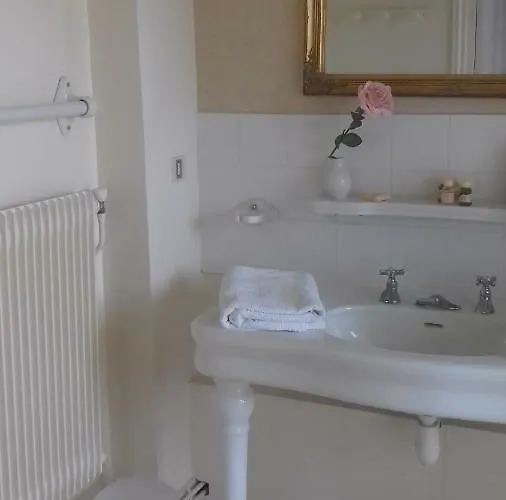 Manoir De Sens Bed & Breakfast Beuvron-en-Auge